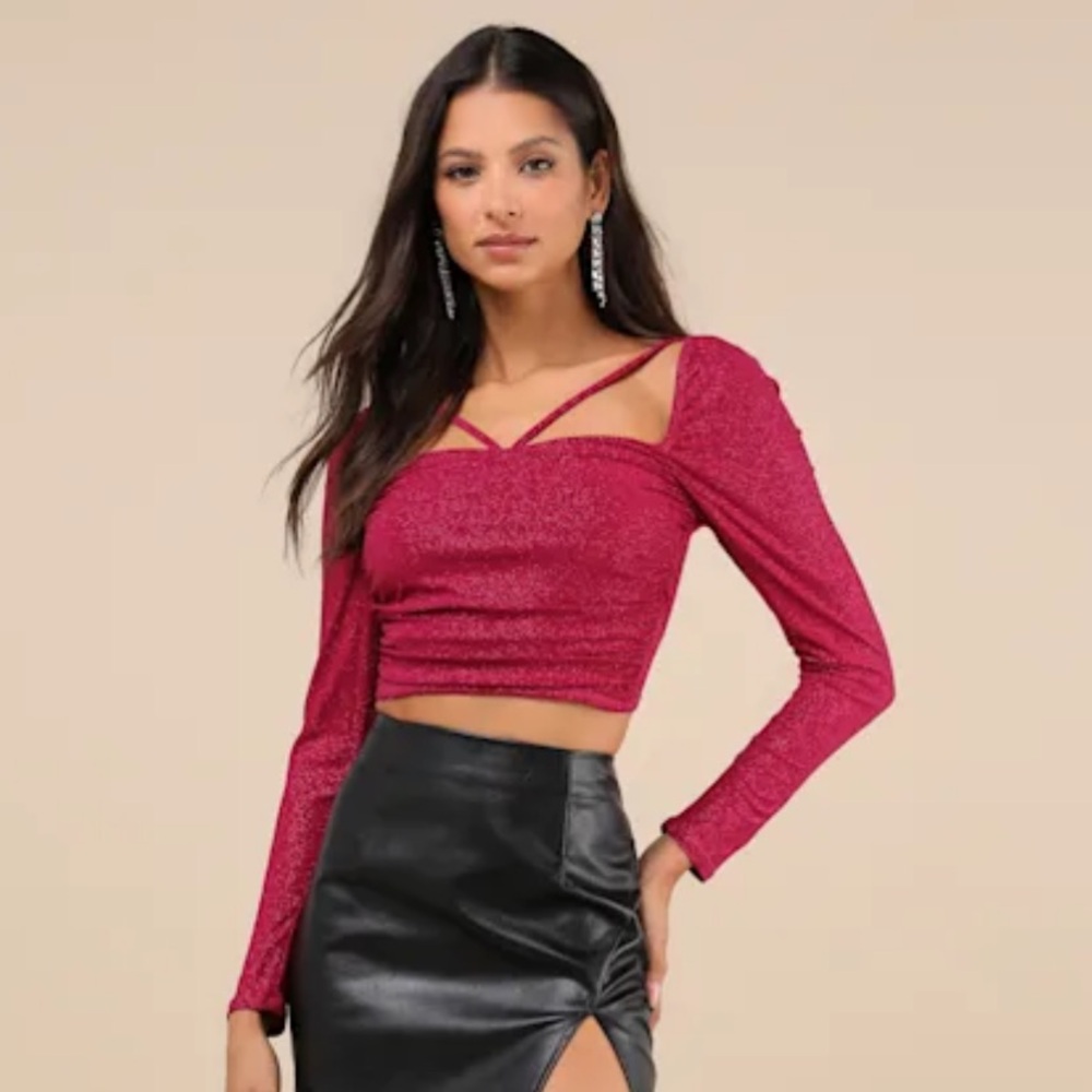NWT Lulu’s Magenta Tie Back Top